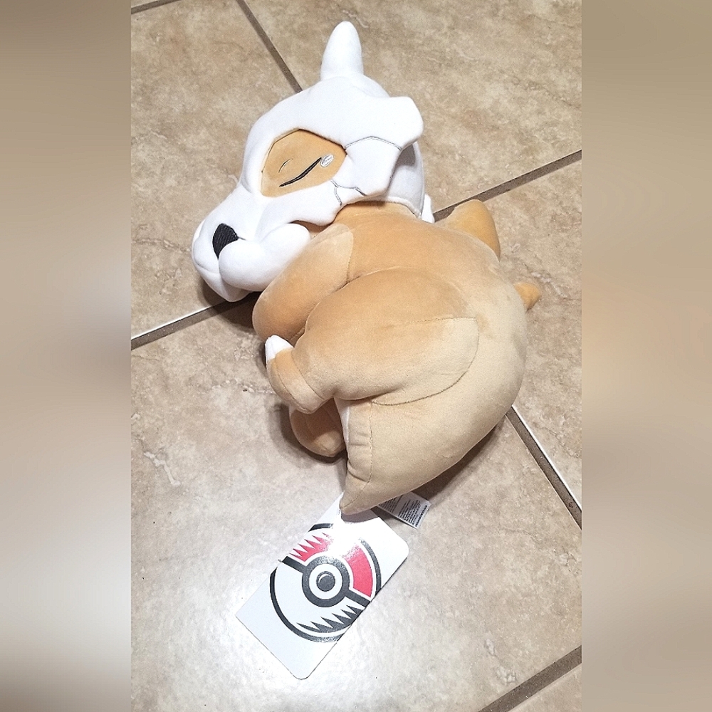 Pokemon Center Pokemon Dreams Sleeping Cubone 12.5 Inch Plush